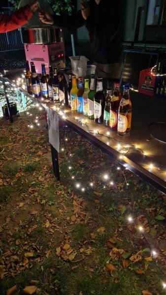 fakultaetsparty_2022.jpg fakultaetsparty_2022.jpg